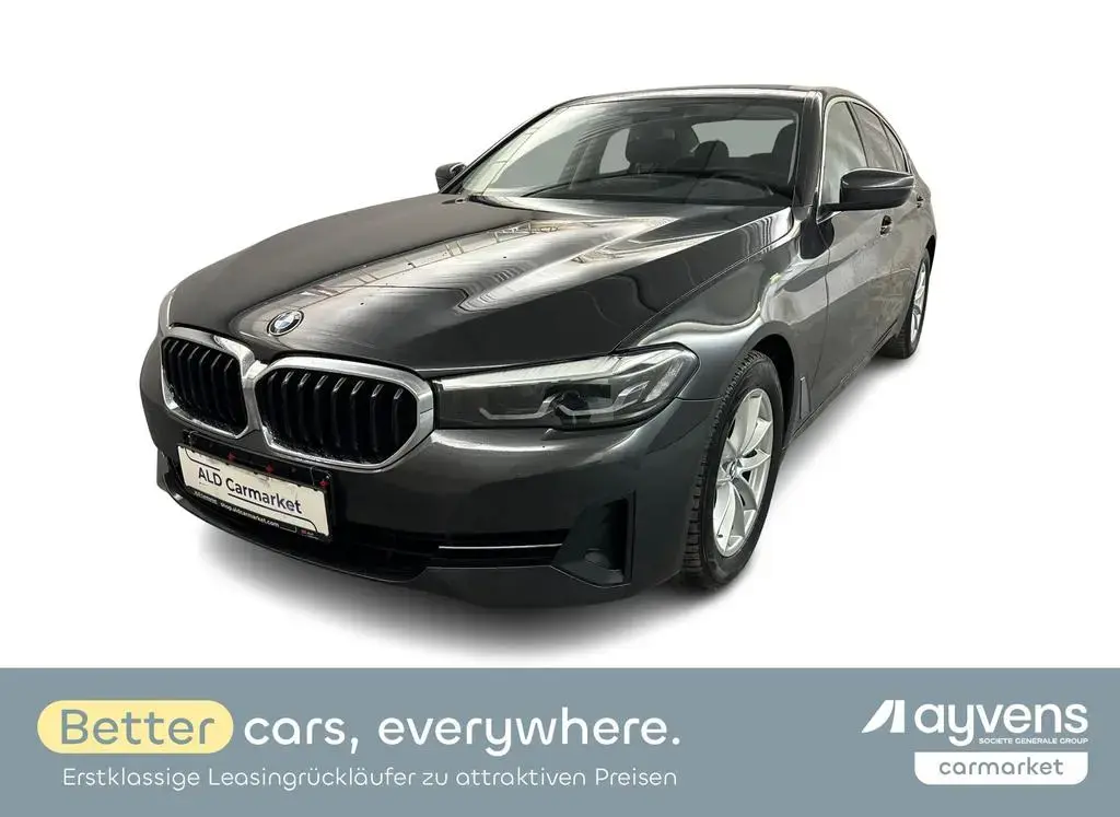 Main__Slider__Photo:BMW 5 Series 520 520d Aut. 01/2023-1