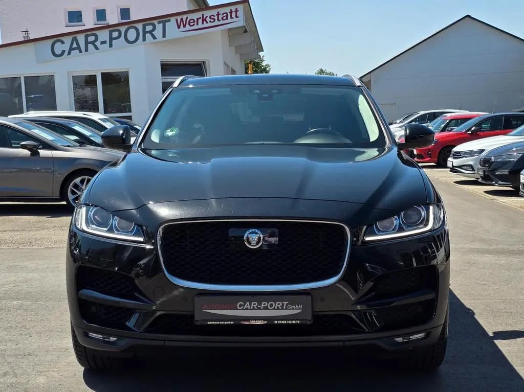 Main__Slider__Photo:Jaguar F-Pace F-PACE Portfolio AWD| LEDER| NAVI| SHZ 09/2017-0