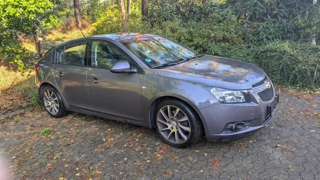 Main__Slider__Photo:Chevrolet Cruze 2,0 Diesel 01/2013-0