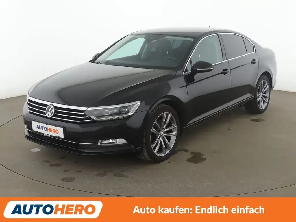 Main__Slider__Photo:Volkswagen Passat 1.8 TSI Comfortline BlueMotion Aut.*PDC* 06/2016-0