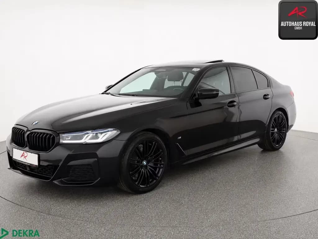 Main__Slider__Photo:BMW 520 i M Sport LASER,HEADUP,SITZKLIMA,CARPLAY,AHK 07/2021-0