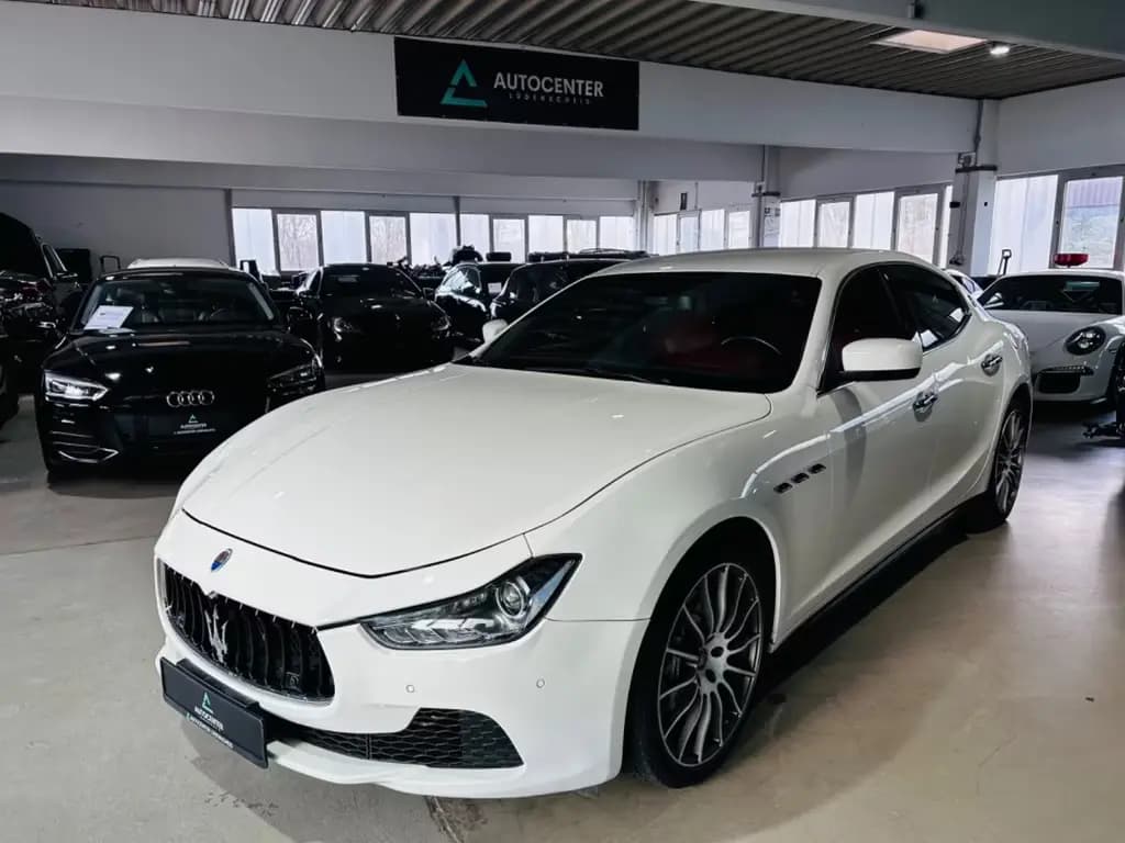 Main__Slider__Photo:Maserati Ghibli GranSport Diesel *Memory*BiXenon*Brembo* 01/2017-0