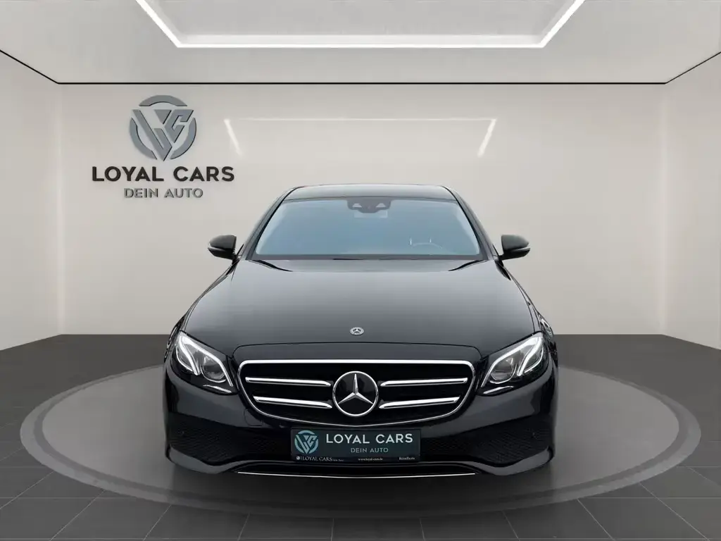 Main__Slider__Photo:Mercedes-Benz E-Class d Lim*Widescreen*Dist+*Mbeam*KAMERA*AHK* 07/2020-1