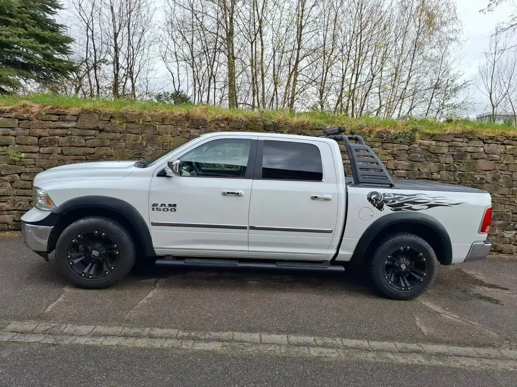Main__Slider__Photo:Dodge RAM 1500 Laramie 5.7 Ltr Hemi Kamera Navi LPG 10/2018-1