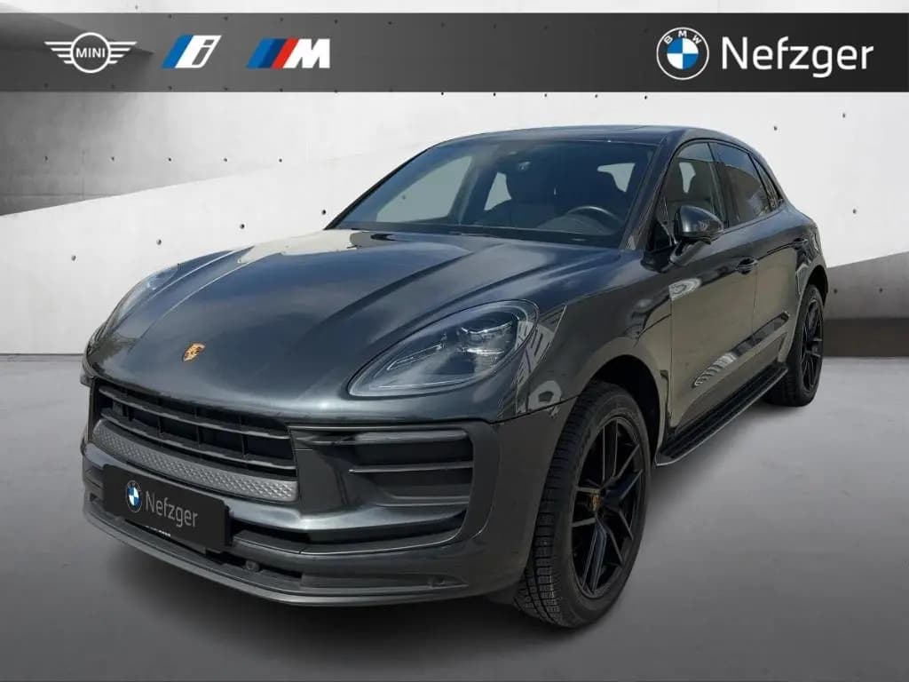Main__Slider__Photo:Porsche Macan Basis LED PANO RFK Soundsystem 12/2021-0