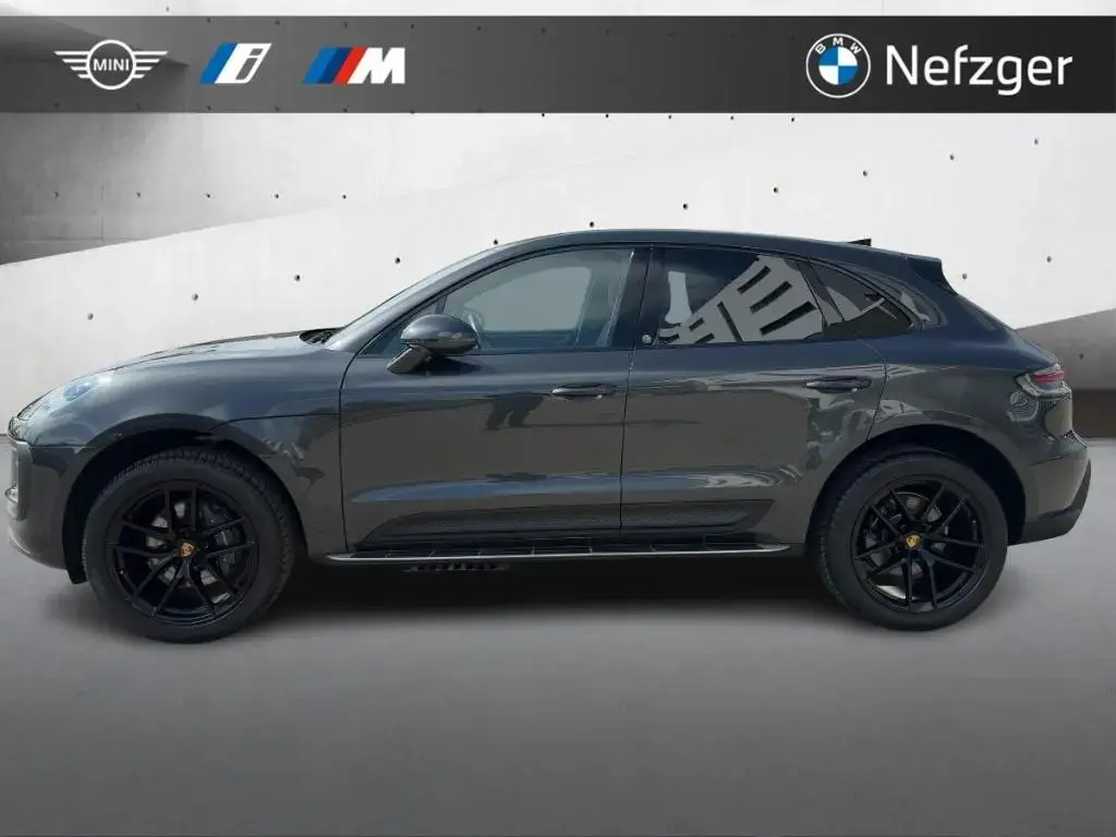 Main__Slider__Photo:Porsche Macan Basis LED PANO RFK Soundsystem 12/2021-1