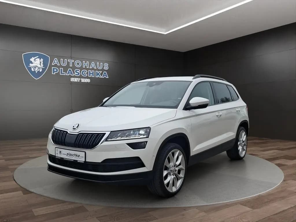 Main__Slider__Photo:Skoda Karoq 1.5 TSI DSG Style AHK+APP+KAM+ACC+PARKASS 07/2019-0