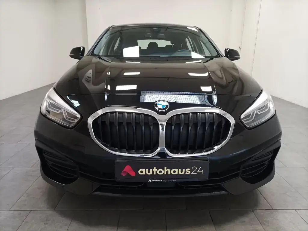 Main__Slider__Photo:BMW 1 Series - 118i Advantage Navi|Sitz&Lenkrhzg.|LED| 02/2022-1