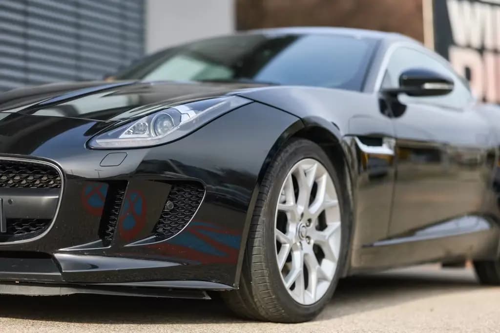 Main__Slider__Photo:Jaguar F-Type F-TYPE Coupe Basis 02/2015-0