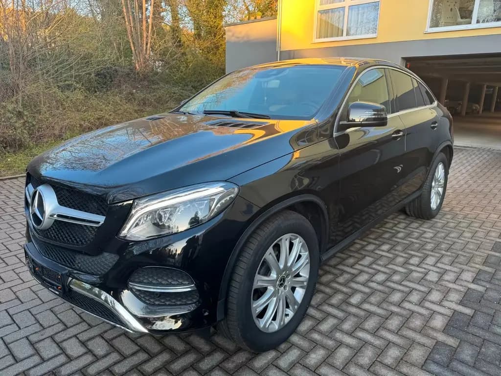 Main__Slider__Photo:Mercedes-Benz GLE-Class 400 4MATIC - 09/2017-0