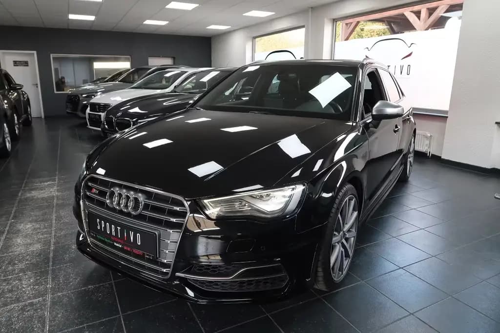 Main__Slider__Photo:Audi S3 Sportback 2.0 TFSI quattro*Carplay*Led*Pdc* 03/2015-0