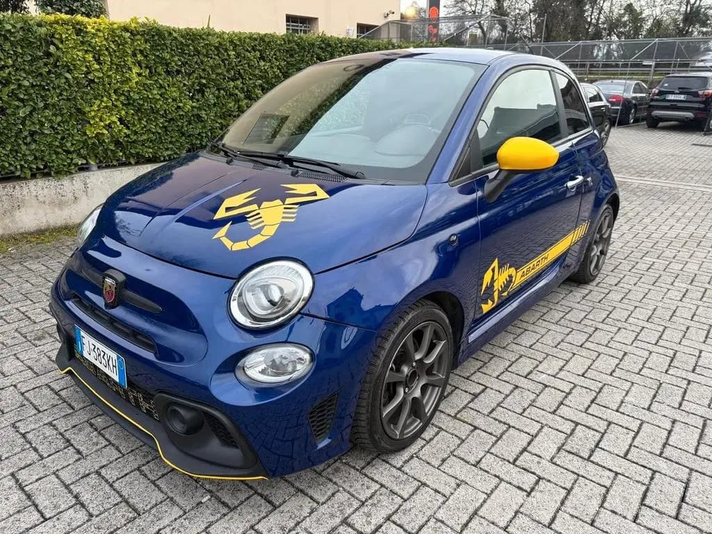 Main__Slider__Photo:Abarth 595 1.4 Turbo T-Jet 04/2017-0