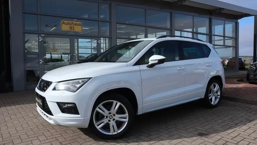 Main__Slider__Photo:Seat Ateca FR 4Drive DSG LED 360° ACC DAB 02/2020-0