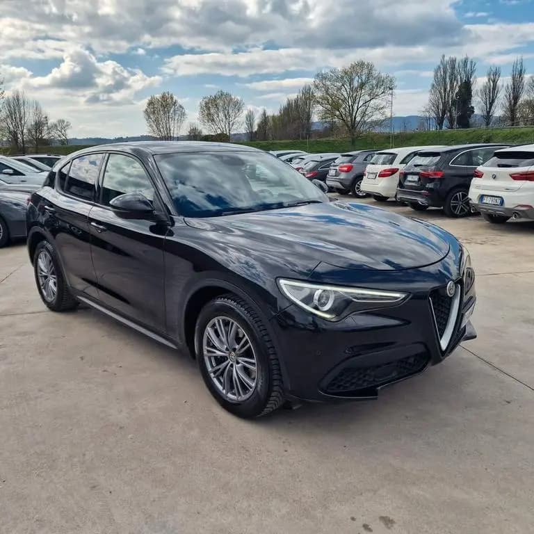 Main__Slider__Photo:Alfa Romeo Stelvio 2.2 Turbodiesel 160 CV N1 AUT 06/2021-0
