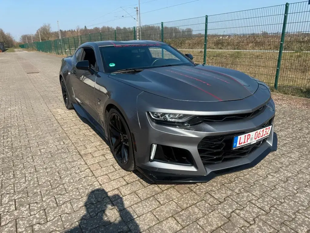 Main__Slider__Photo:Chevrolet 3.6 V6 ZL1 Bodykit 50th Klappenauspuff Volllede 12/2021-1