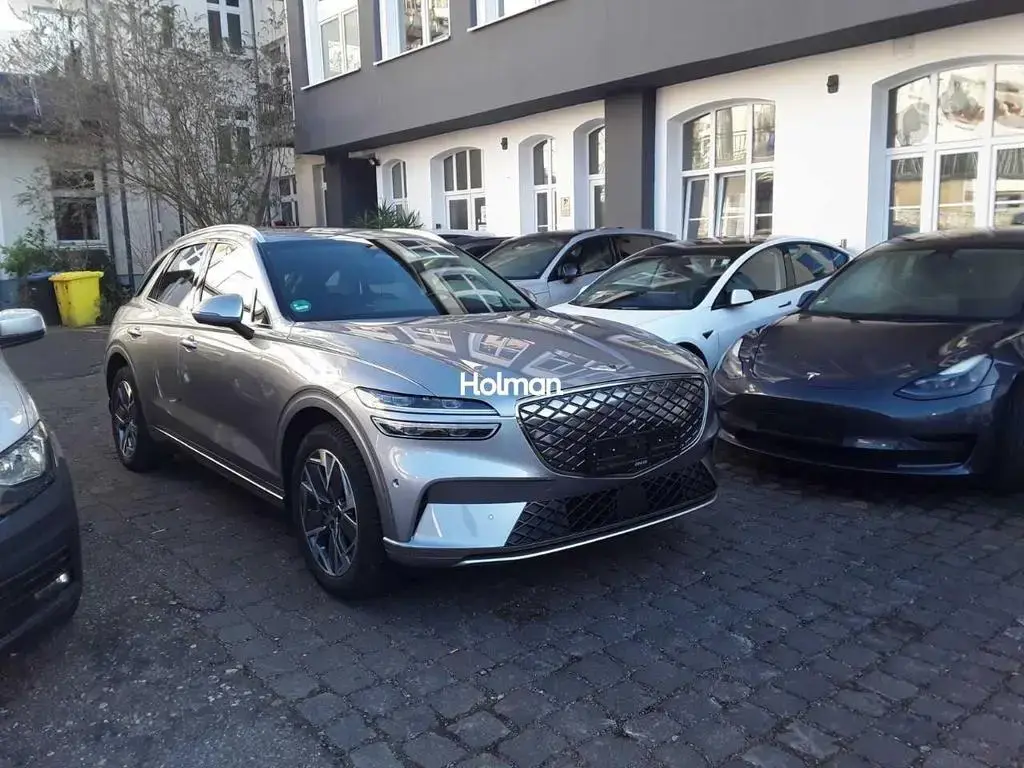 Main__Slider__Photo:Genesis GV70 EV AWD Sport ACC 360° Pano Lexicon HUD V2L 12/2022-1