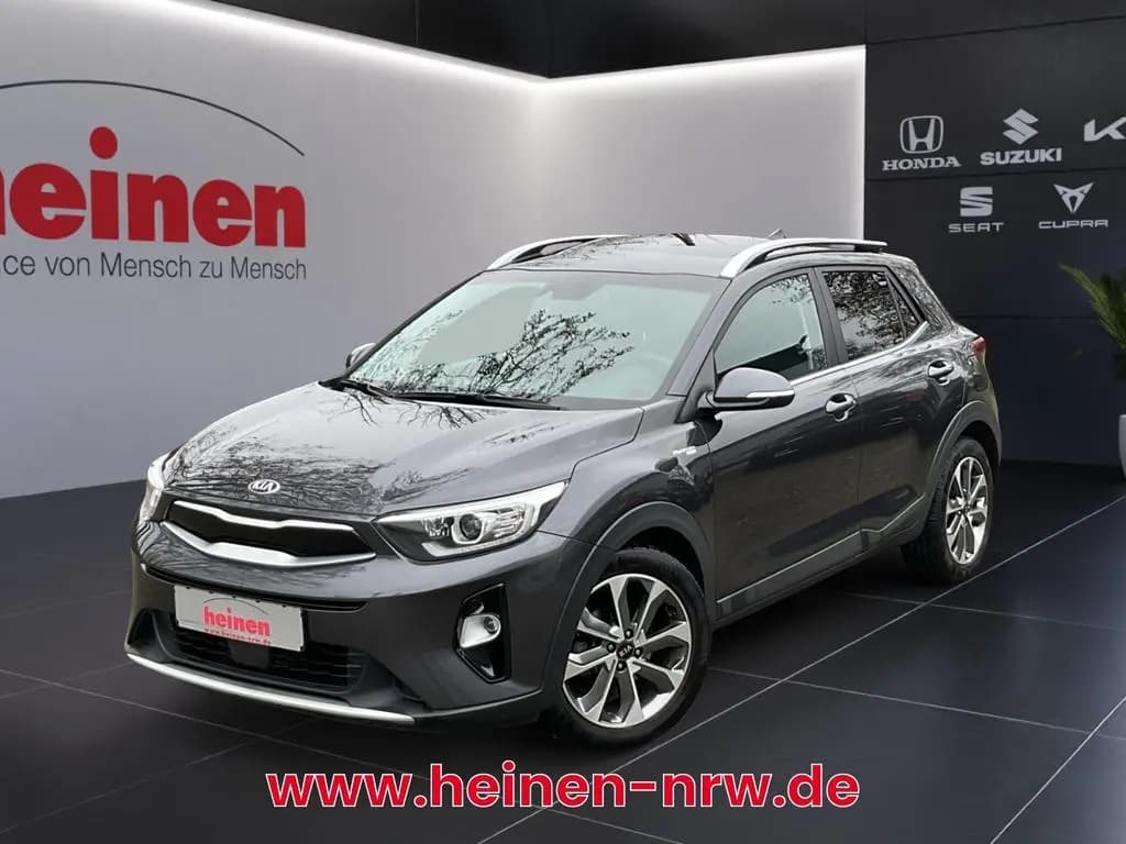 Main__Slider__Photo:Kia Stonic 1.0 T-GDI DCT Platinum NAVI PANO 17Z 01/2020-0