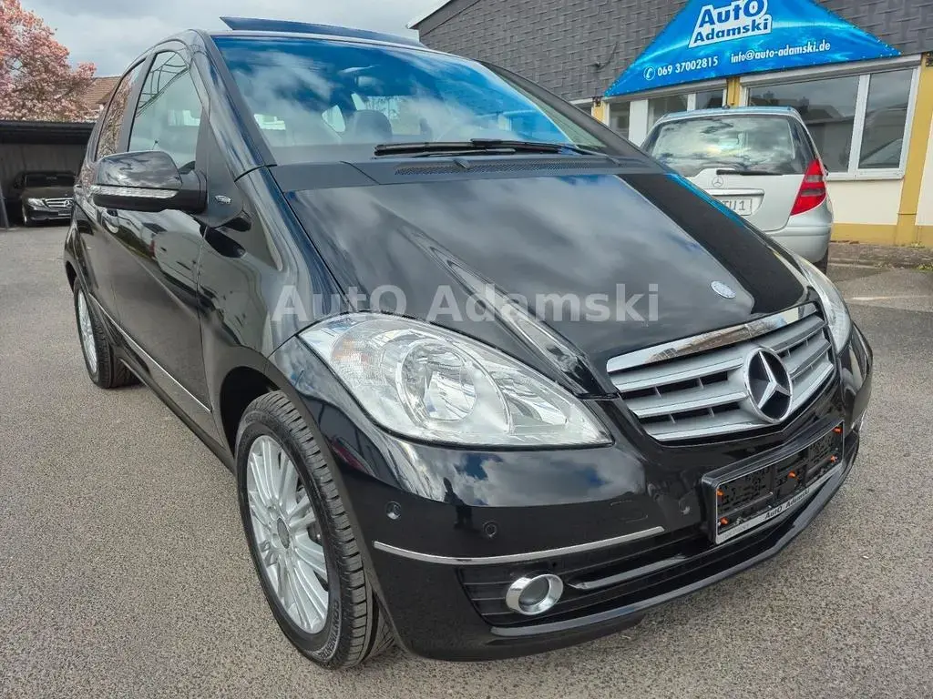Main__Slider__Photo:Mercedes-Benz A-Class 180 Autotronic Elegance P-Assist L-Dach 29tkm 08/2008-1