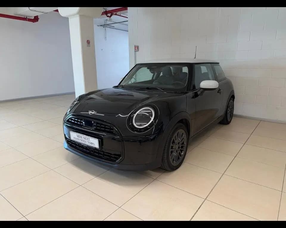 Main__Slider__Photo:Other Other MINI Mini Cooper C 06/2025-0