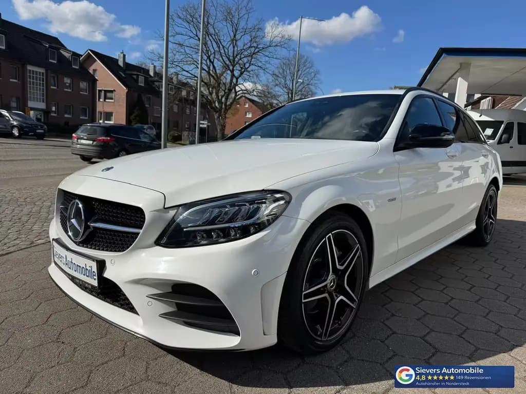 Main__Slider__Photo:Mercedes-Benz C-Class 200 T AMG Line Night-Edition LED 04/2020-0