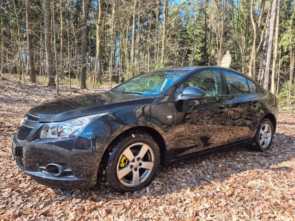 Main__Slider__Photo:Chevrolet Cruze 1.6 LT Benziner Limousine 08/2011-0