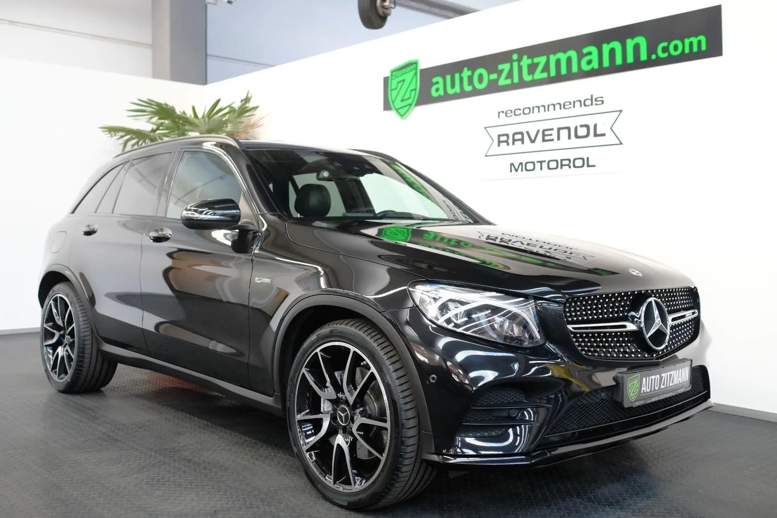 Main__Slider__Photo:Mercedes-Benz GLC-Class 43 AMG 03/2018-0