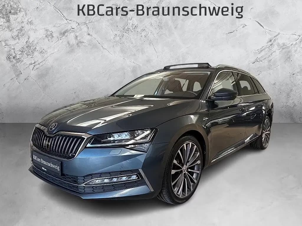 Main__Slider__Photo:Skoda Superb Combi L&K 4x4*Navi*ViCo*AHK*Canton*Pano 02/2022-0