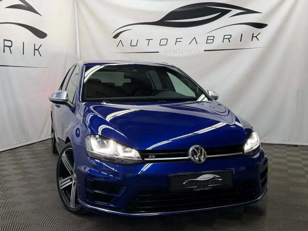 Main__Slider__Photo:Volkswagen Golf VII Lim.*R*4Motion*NO-OPF*R.KAM*SHZ*PDC*DCC 02/2016-1