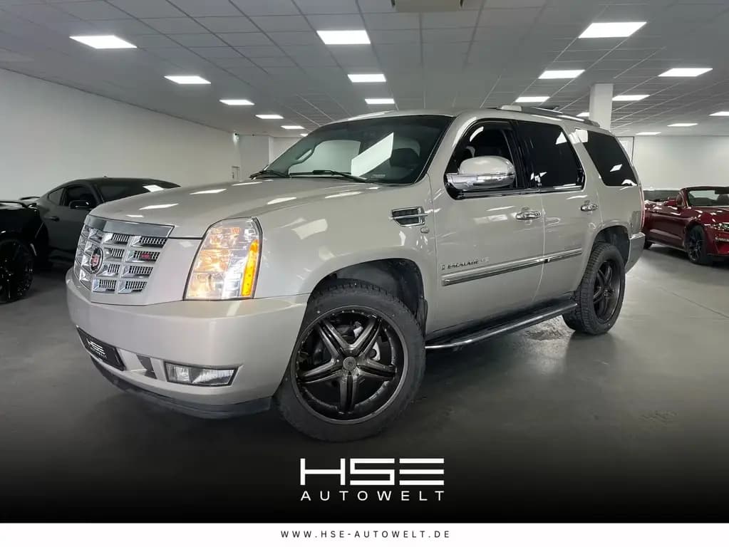 Main__Slider__Photo:Cadillac Escalade 6,2l V8/EU-Modell/6-Sitzer/TÜV 2027/AHK 01/2010-0