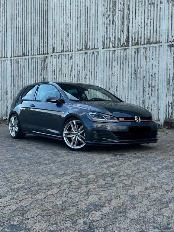 Main__Slider__Photo:Volkswagen Golf 2.0 TSI DSG GTI Performance Facelift 01/2019-0