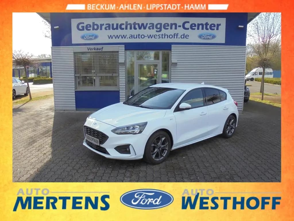 Main__Slider__Photo:Ford Focus ST-Line Navi Kamera Sitzheizung LED PDC 01/2020-0