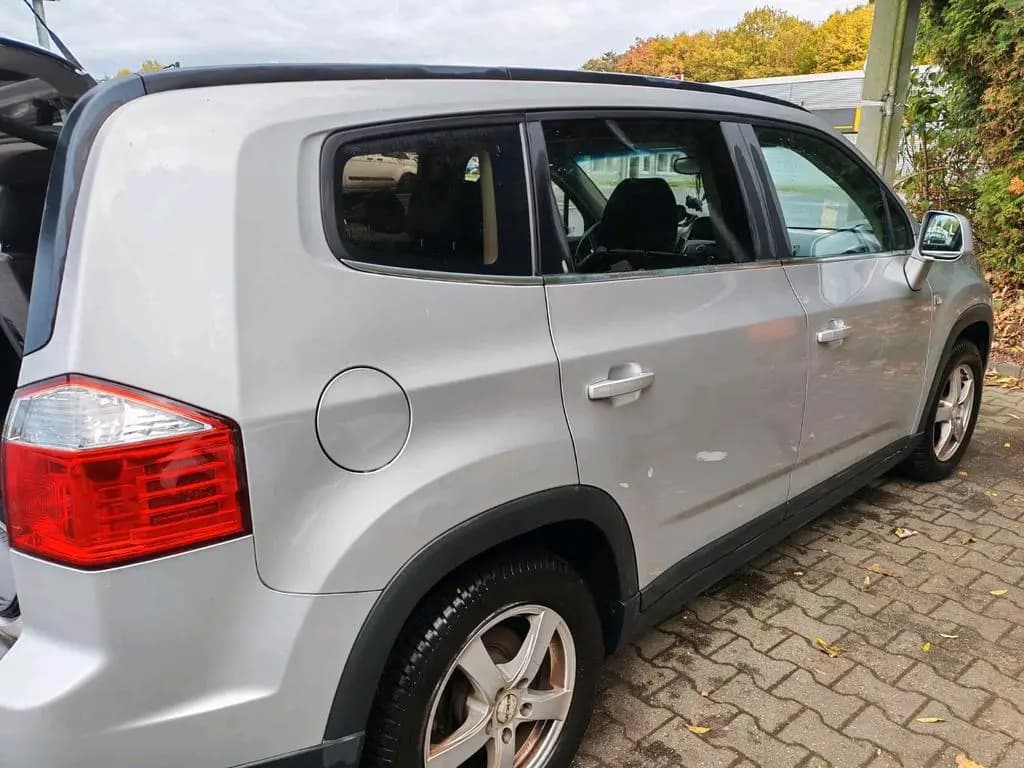Main__Slider__Photo:Chevrolet Orlando ,Familienauto mit 7 Sitzen 02/2012-0
