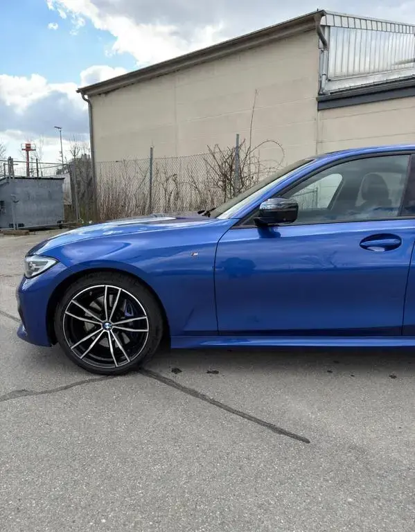 Main__Slider__Photo:BMW 3 Series 330i M Sport H&K 19 Zoll 360 ACC SHZ 07/2019-1