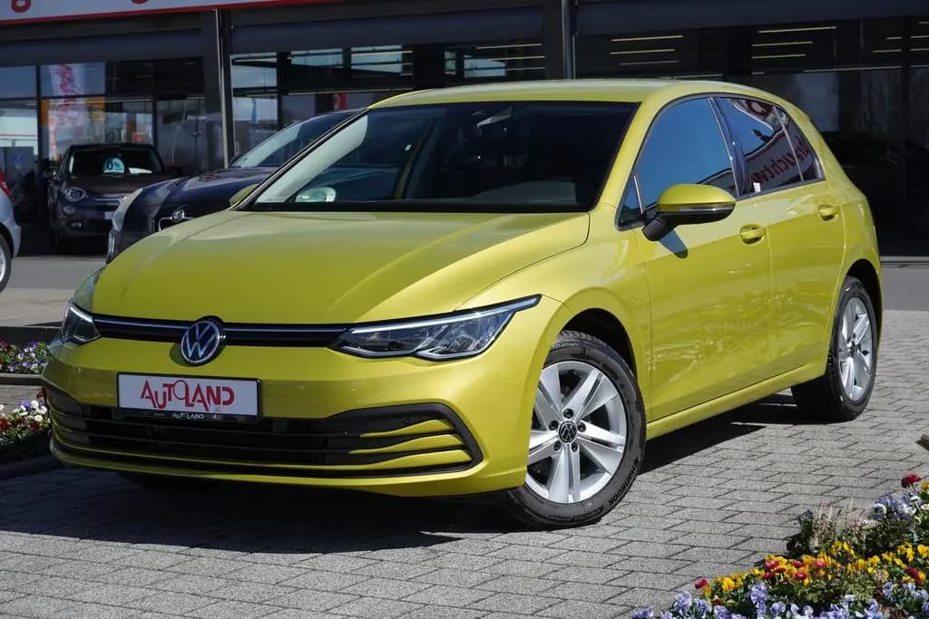Main__Slider__Photo:Volkswagen Golf VIII 1.5 Klimaaut. LED Navi PDC ACC USB 03/2020-0