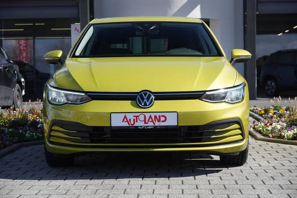 Main__Slider__Photo:Volkswagen Golf VIII 1.5 Klimaaut. LED Navi PDC ACC USB 03/2020-1