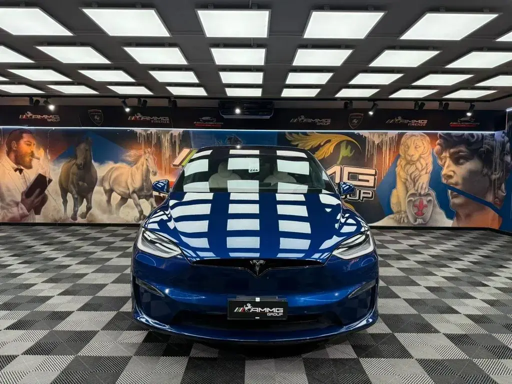 Main__Slider__Photo:Tesla Model X Plaid (022) 03/2023-1
