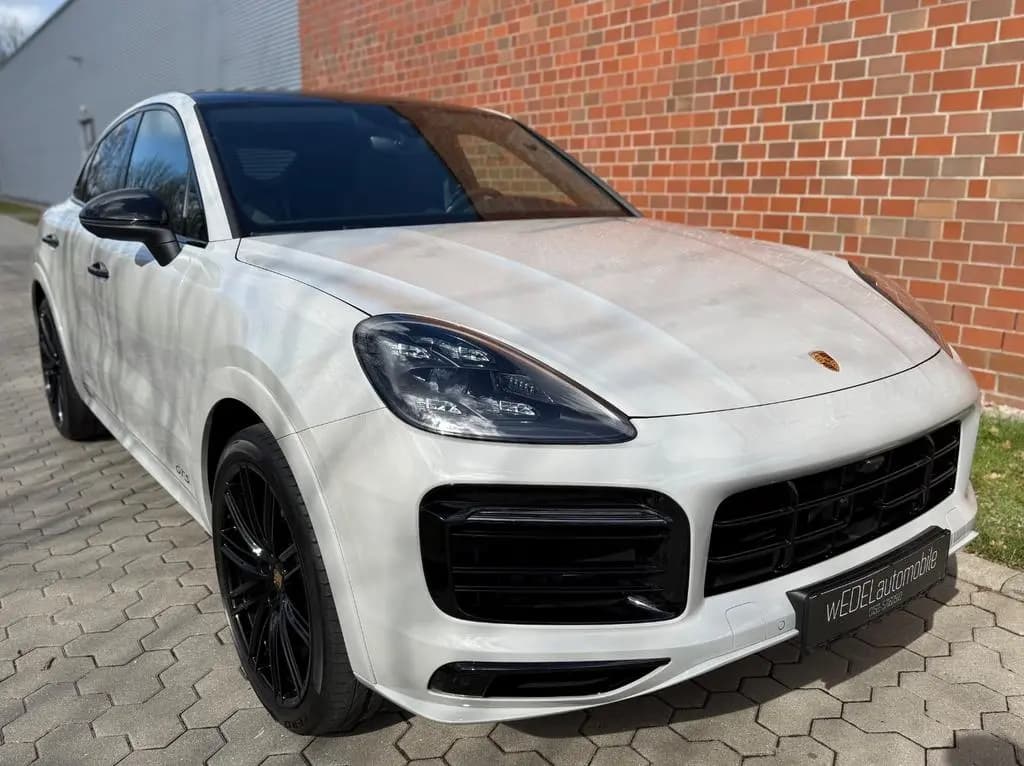 Main__Slider__Photo:Porsche Cayenne 06/2022-0
