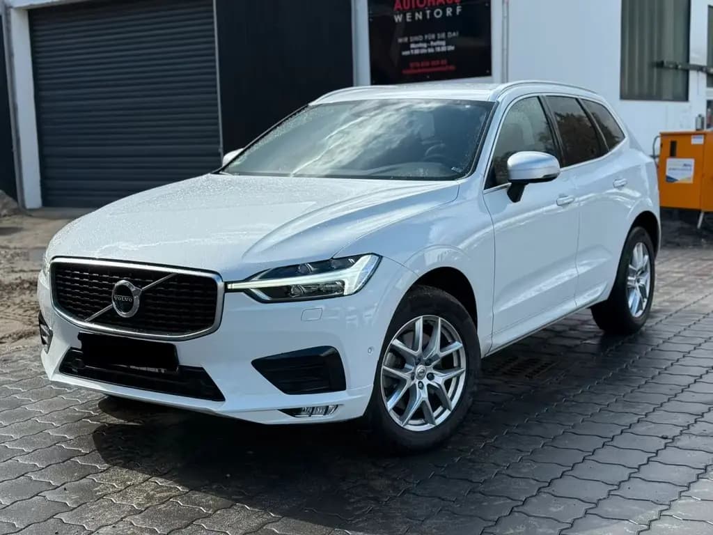 Main__Slider__Photo:Volvo XC60 R Design 2WD 1Hd 360° AUT TOTW SPUR ALCANT 06/2018-0
