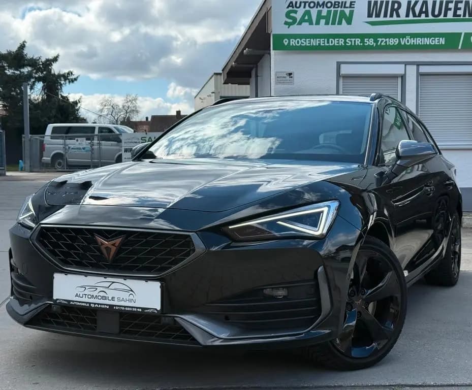 Main__Slider__Photo:Cupra Leon Cupra ST , 1.Hand 03/2023-0