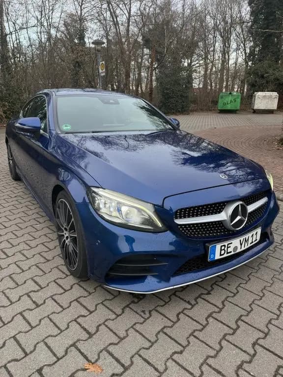 Main__Slider__Photo:Mercedes-Benz C-Class 300 Coupé AMG Line 10/2020-0