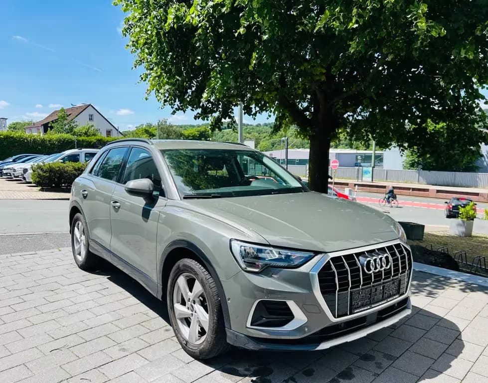 Main__Slider__Photo:Audi Q3 35 TDI advanced *Totwnkl., elktr.Heckkl.,Virt 12/2020-0