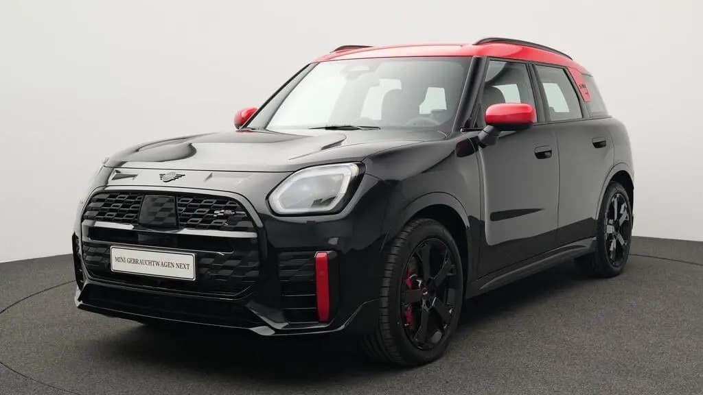 Main__Slider__Photo:MINI John Cooper Works Countryman JCW Countryman ALL4 03/2025-0