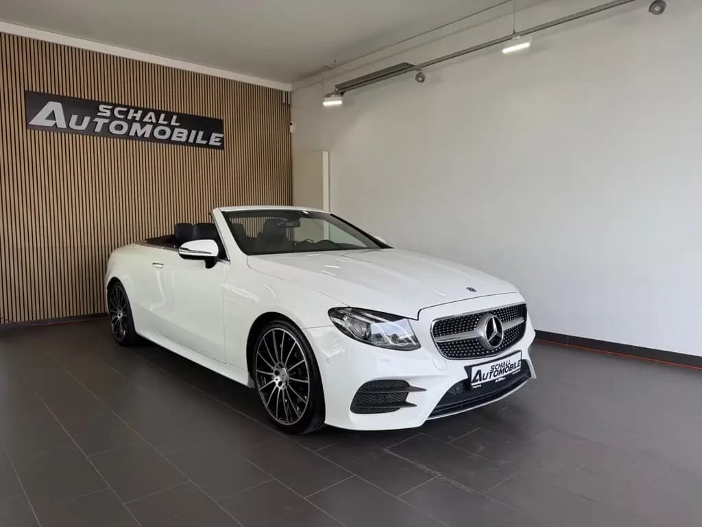 Main__Slider__Photo:Mercedes-Benz E-Class Cabrio *AMG/Burmester/Kamera/Nackenheizung* 07/2018-0
