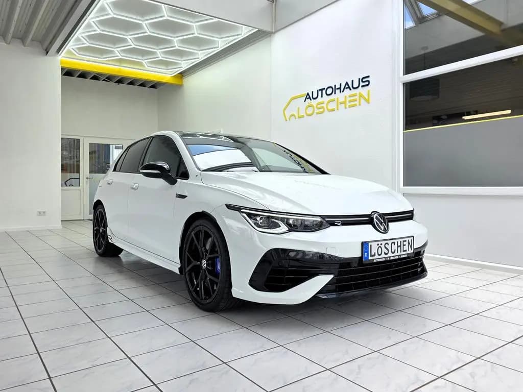 Main__Slider__Photo:Volkswagen Golf VIII Limo R BlackStyle Pano Akrapovic H&K 11/2023-0