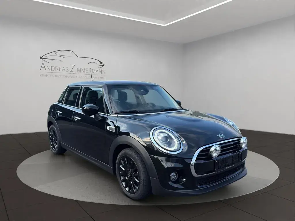 Main__Slider__Photo:MINI Cooper 5-trg. AUTOMATIK/SHZ/PDC/LED 09/2019-1