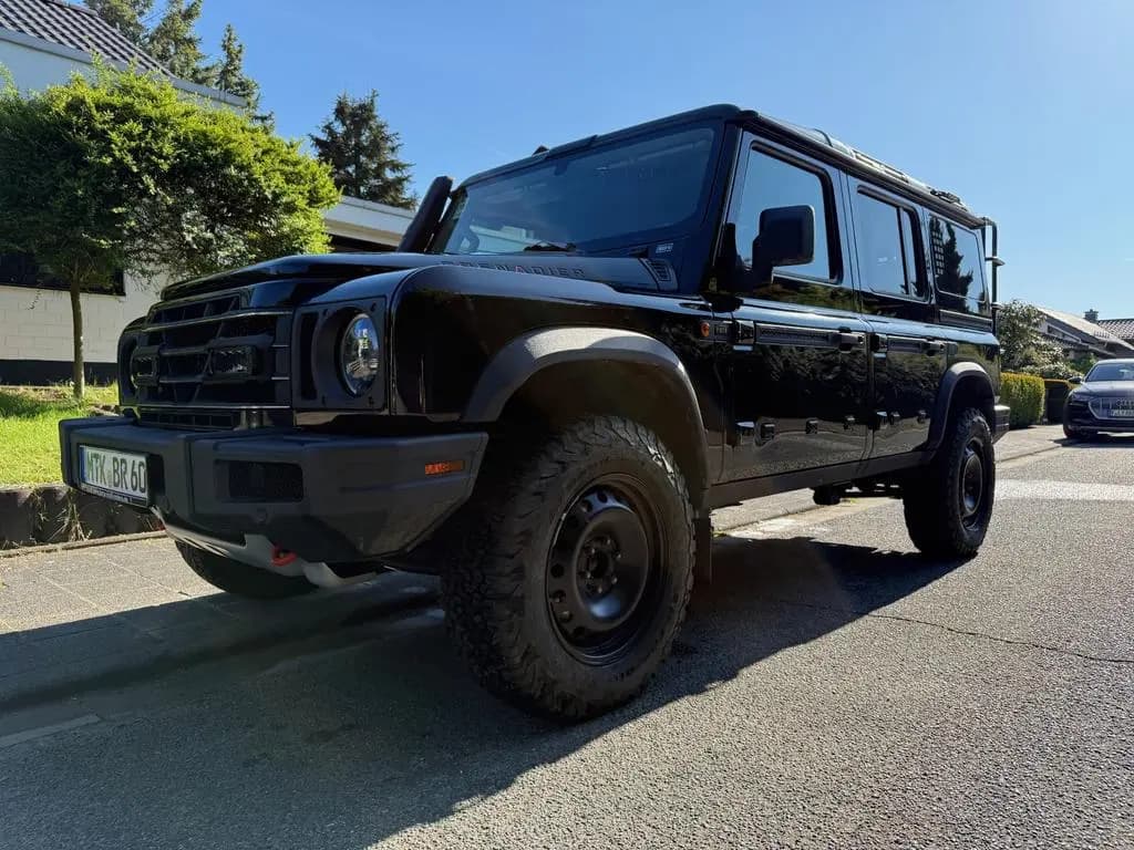 Main__Slider__Photo:INEOS Grenadier 3.0L Turbo-Benziner Trialmaster Ed... 06/2023-0
