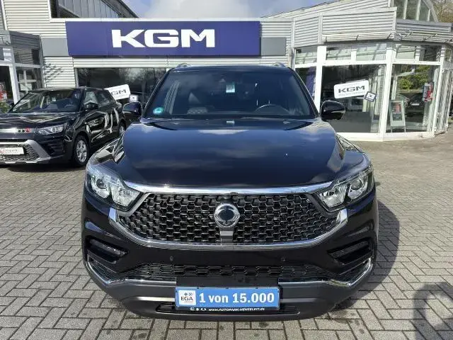 Main__Slider__Photo:Ssangyong Rexton Sapphire 4WD AHK 12/2019-1