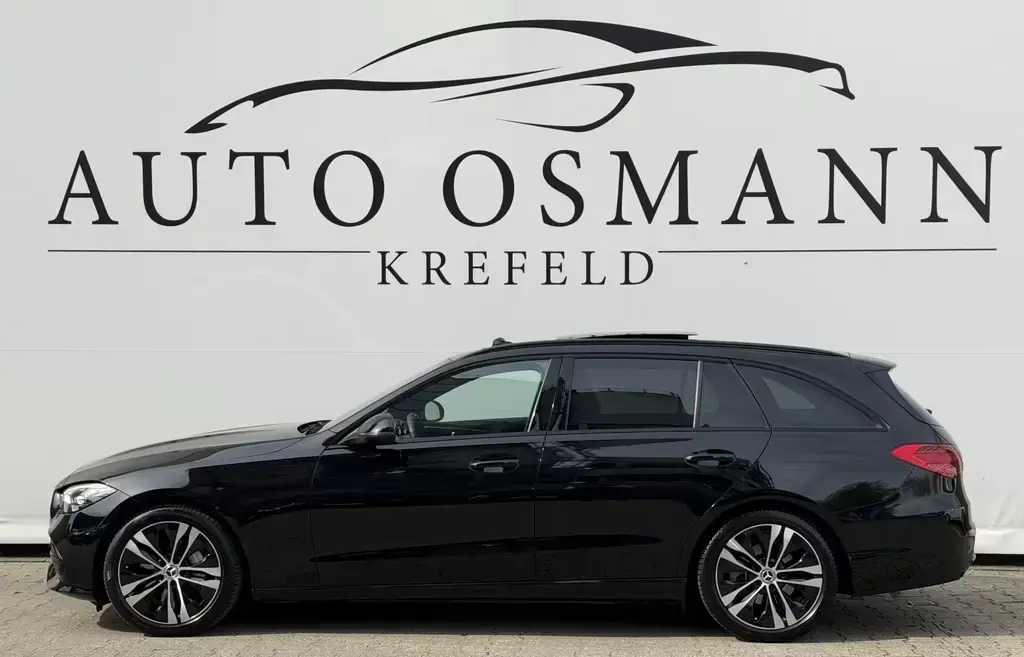 Main__Slider__Photo:Mercedes-Benz C-Class d 4M T Avantgarde | DISTR+ /Pano/Massage 10/2022-1