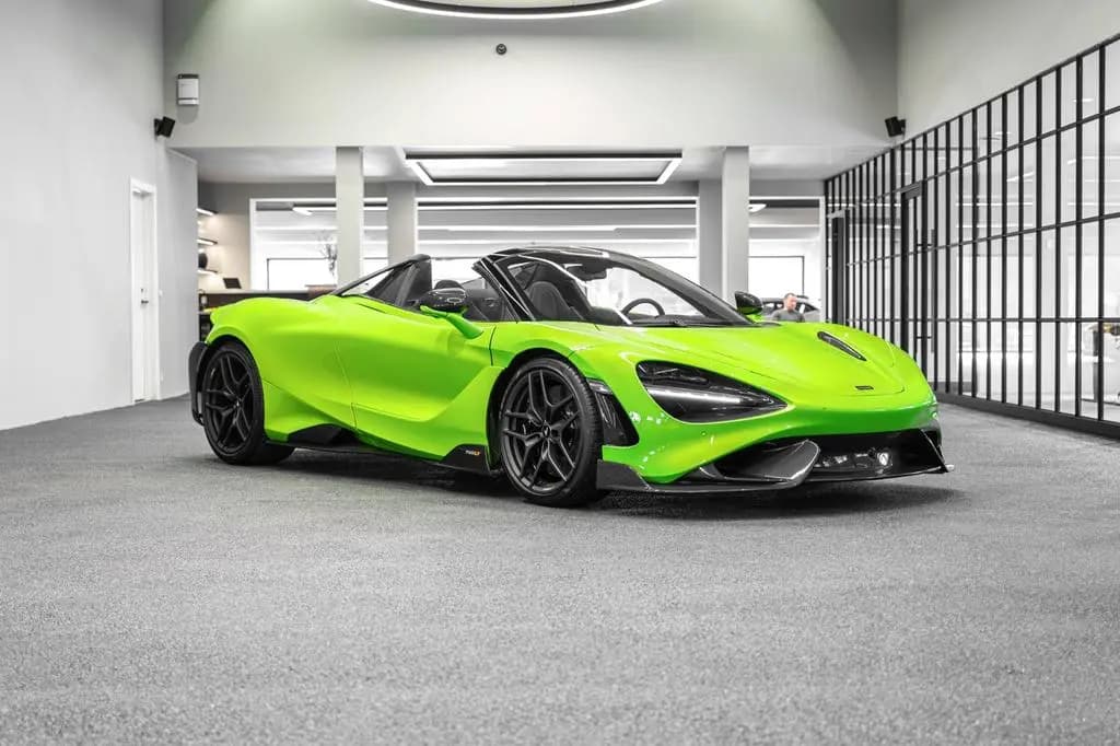 Main__Slider__Photo:McLaren 765LT Spider *MSO *Carbon *Lift 06/2022-0