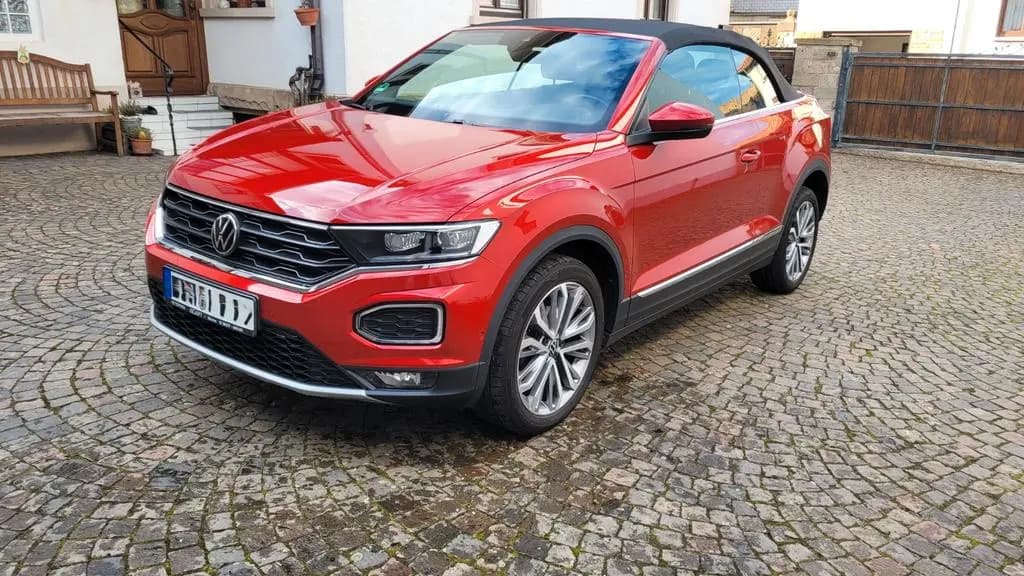 Main__Slider__Photo:Volkswagen T-Roc Cabriolet 1.5 TSI ACT OPF DSG Style Style 06/2021-0